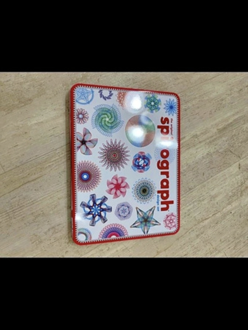 Spirograph Art Drawing Kit Toy - Picture 2 of 3
